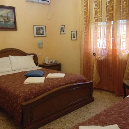 A Casa Doina Airport2 Bed & Breakfast 3*