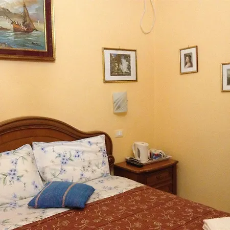 A Casa Doina Airport2 Bed & Breakfast Pisa